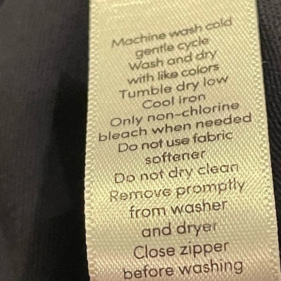 Athleta Navy Midnight Blue double side pockets 7/8 Length pants leggings - Picture 3 of 5